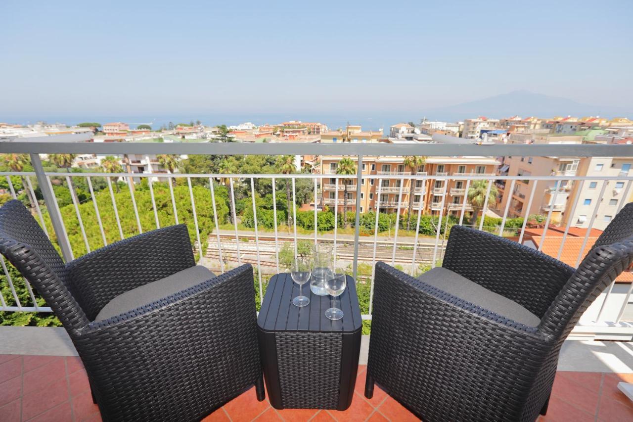 Luxe Sur Mer B&B Sorrento Exterior photo